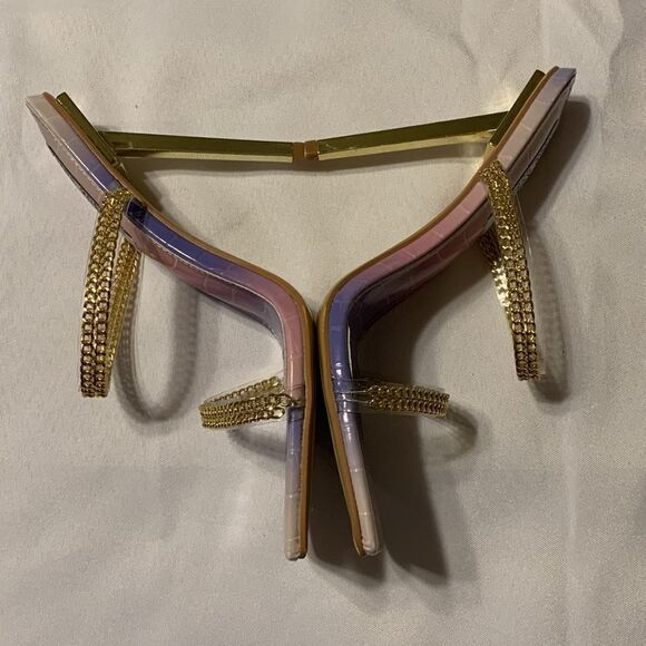 Cape Robbin Size 8 Strappy goldchain heels with goldtone heels - Picture 4 of 13